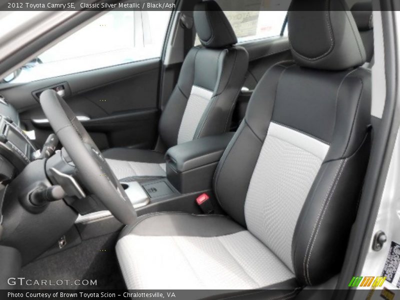 Classic Silver Metallic / Black/Ash 2012 Toyota Camry SE