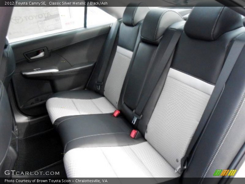 Classic Silver Metallic / Black/Ash 2012 Toyota Camry SE