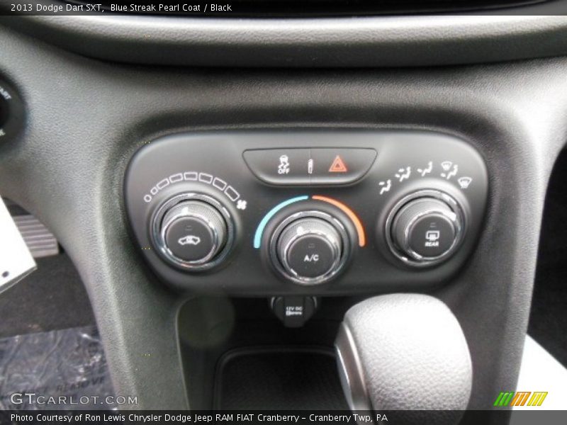 Blue Streak Pearl Coat / Black 2013 Dodge Dart SXT