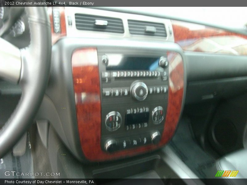 Black / Ebony 2012 Chevrolet Avalanche LT 4x4