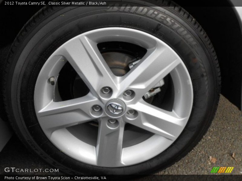 Classic Silver Metallic / Black/Ash 2012 Toyota Camry SE