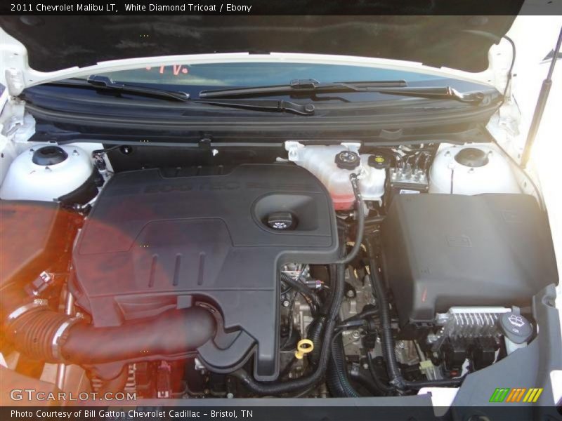 White Diamond Tricoat / Ebony 2011 Chevrolet Malibu LT