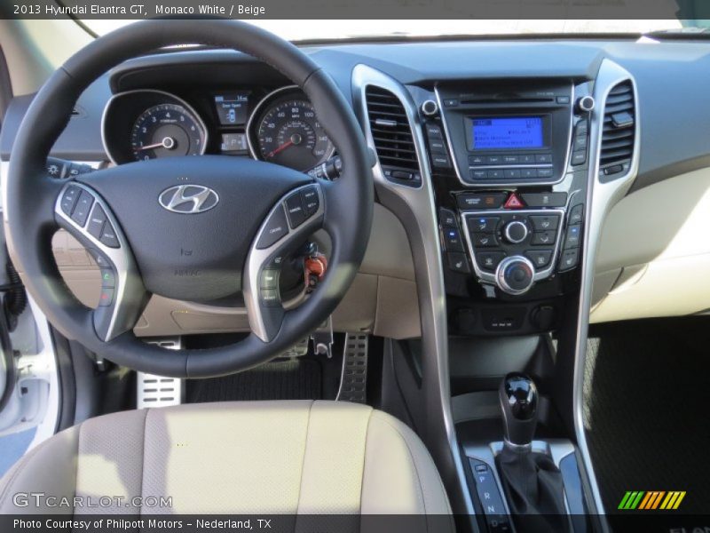 Dashboard of 2013 Elantra GT