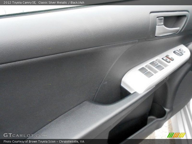 Classic Silver Metallic / Black/Ash 2012 Toyota Camry SE