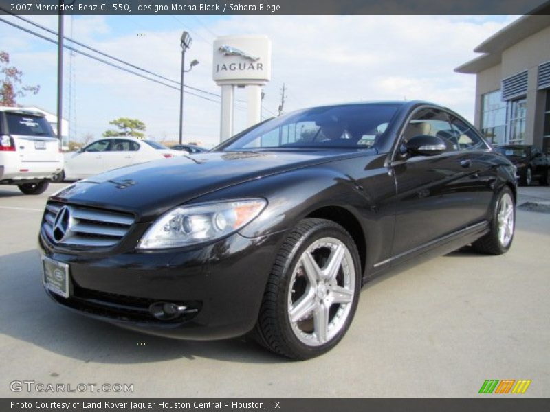 Front 3/4 View of 2007 CL 550