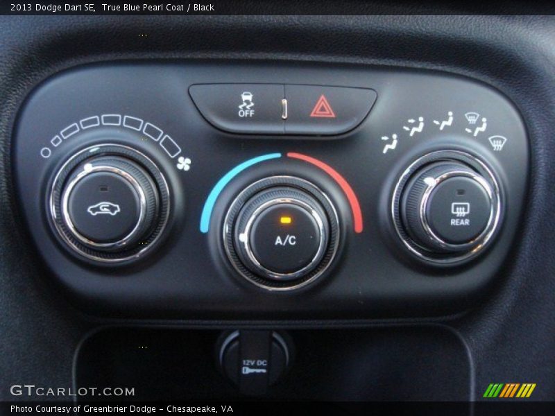 True Blue Pearl Coat / Black 2013 Dodge Dart SE