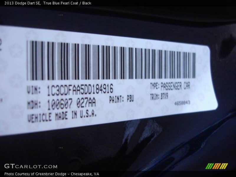 True Blue Pearl Coat / Black 2013 Dodge Dart SE