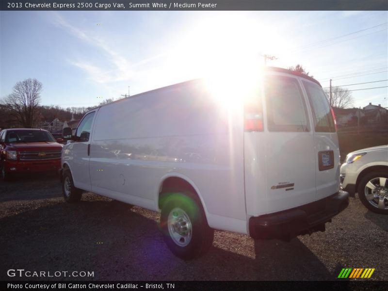 Summit White / Medium Pewter 2013 Chevrolet Express 2500 Cargo Van