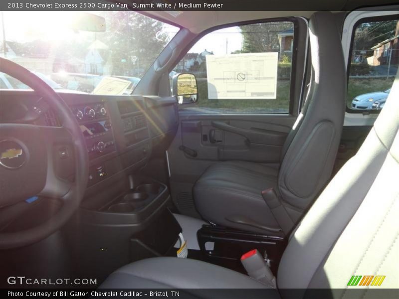 Summit White / Medium Pewter 2013 Chevrolet Express 2500 Cargo Van