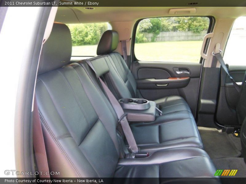 Summit White / Ebony 2011 Chevrolet Suburban LT