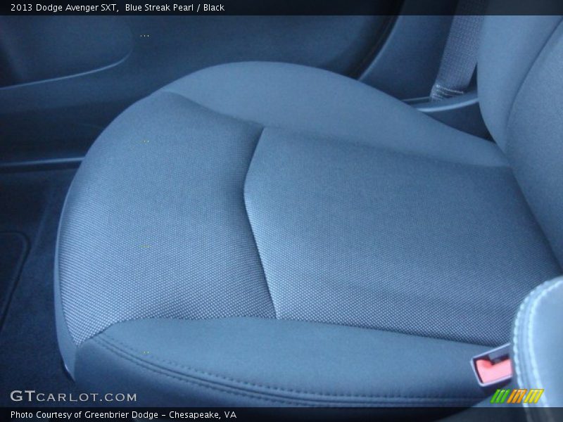 Blue Streak Pearl / Black 2013 Dodge Avenger SXT