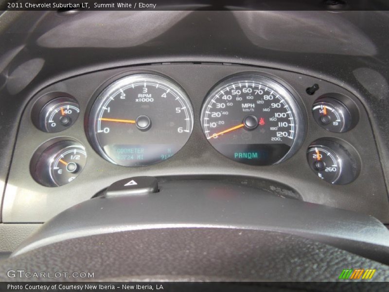 Summit White / Ebony 2011 Chevrolet Suburban LT