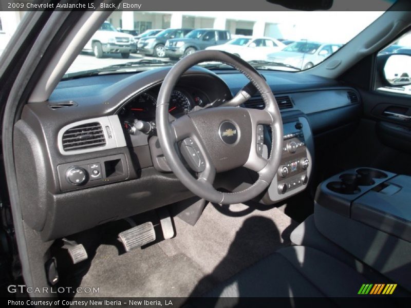 Black / Ebony 2009 Chevrolet Avalanche LS