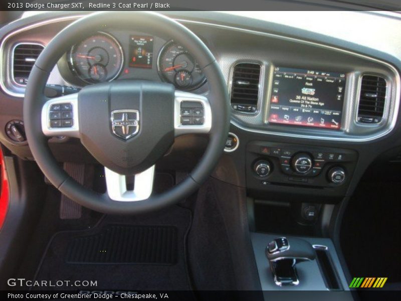 Redline 3 Coat Pearl / Black 2013 Dodge Charger SXT