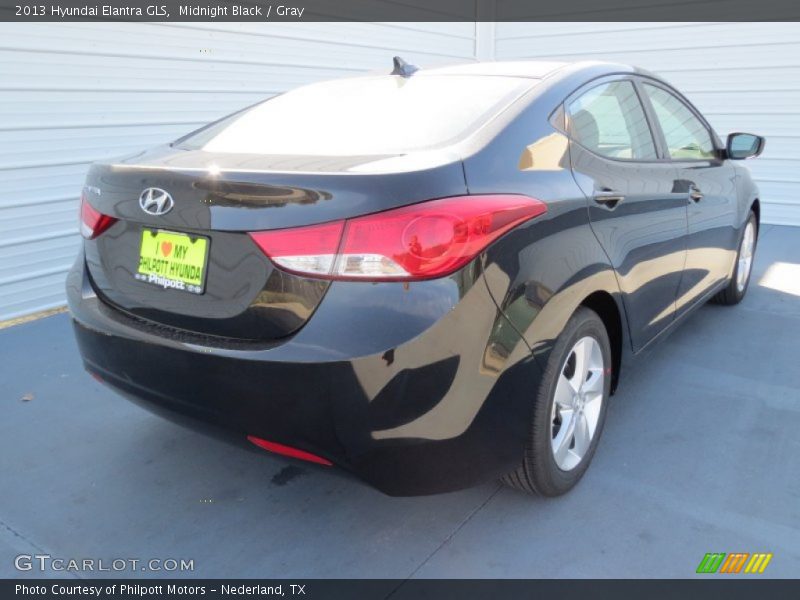 Midnight Black / Gray 2013 Hyundai Elantra GLS