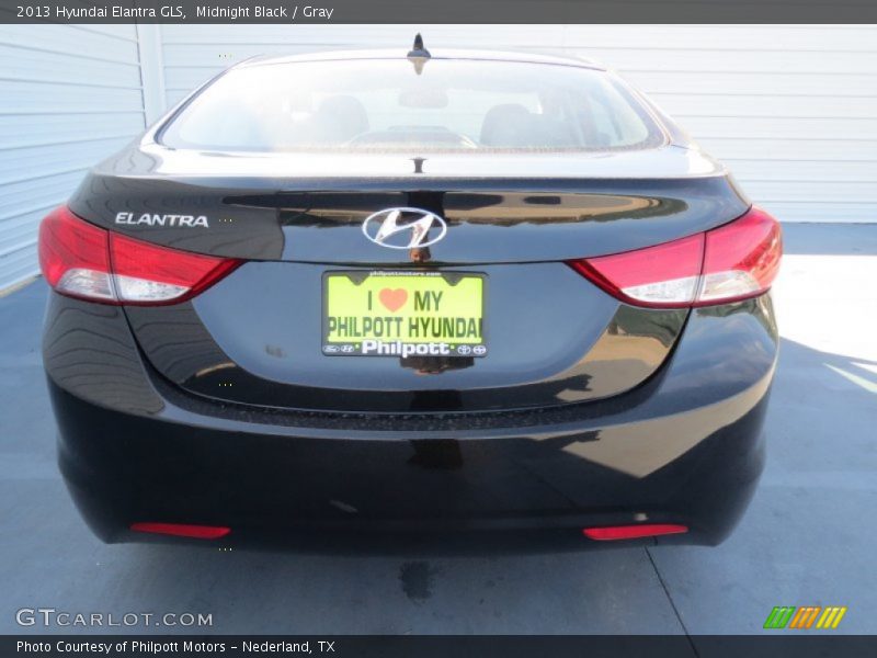 Midnight Black / Gray 2013 Hyundai Elantra GLS
