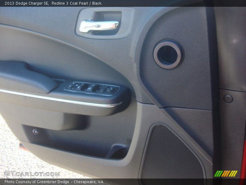Redline 3 Coat Pearl / Black 2013 Dodge Charger SE