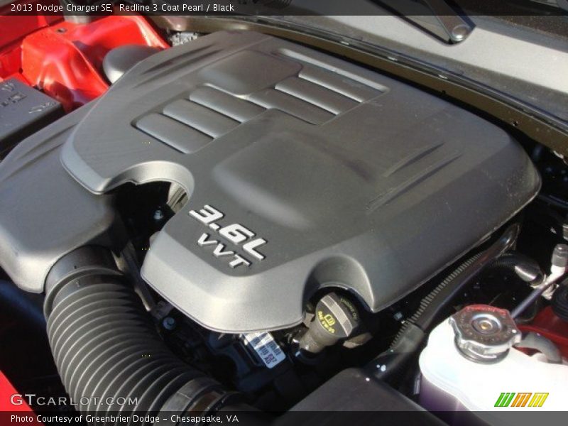 Redline 3 Coat Pearl / Black 2013 Dodge Charger SE