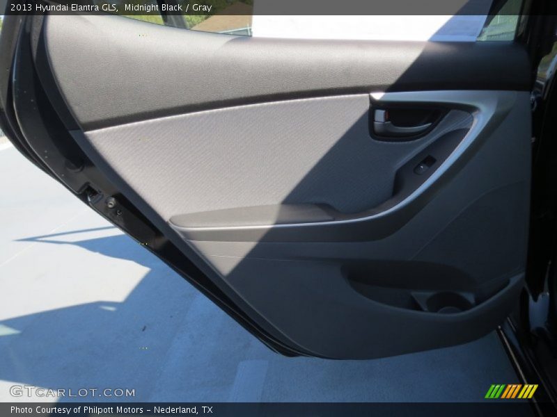 Midnight Black / Gray 2013 Hyundai Elantra GLS