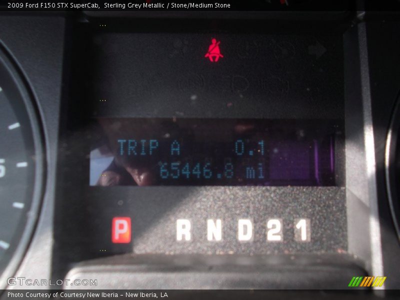 Sterling Grey Metallic / Stone/Medium Stone 2009 Ford F150 STX SuperCab