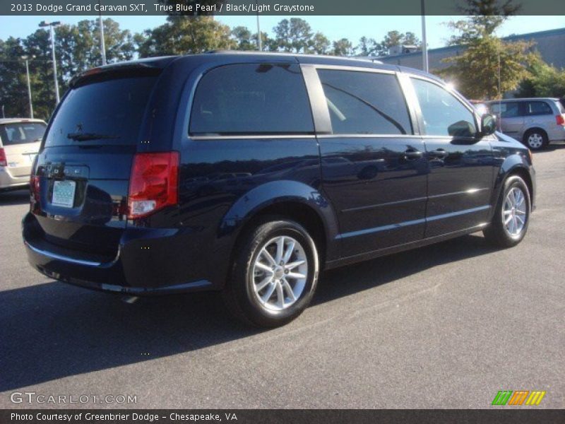 True Blue Pearl / Black/Light Graystone 2013 Dodge Grand Caravan SXT