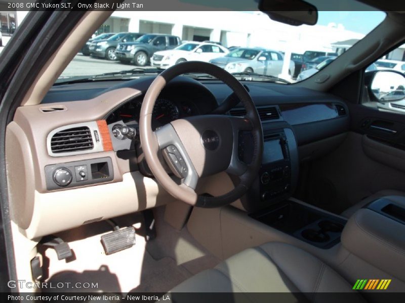 Onyx Black / Light Tan 2008 GMC Yukon SLT