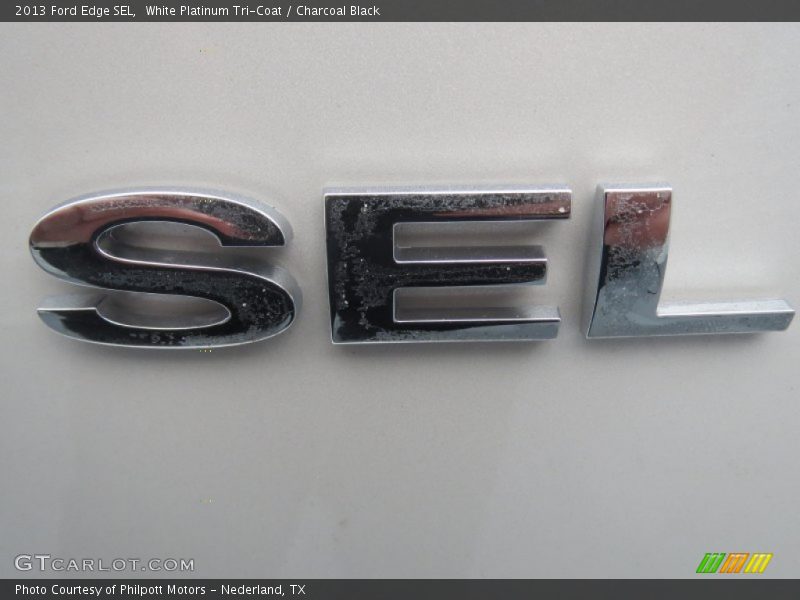 White Platinum Tri-Coat / Charcoal Black 2013 Ford Edge SEL