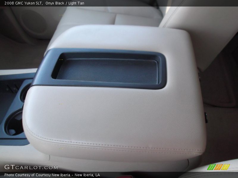 Onyx Black / Light Tan 2008 GMC Yukon SLT