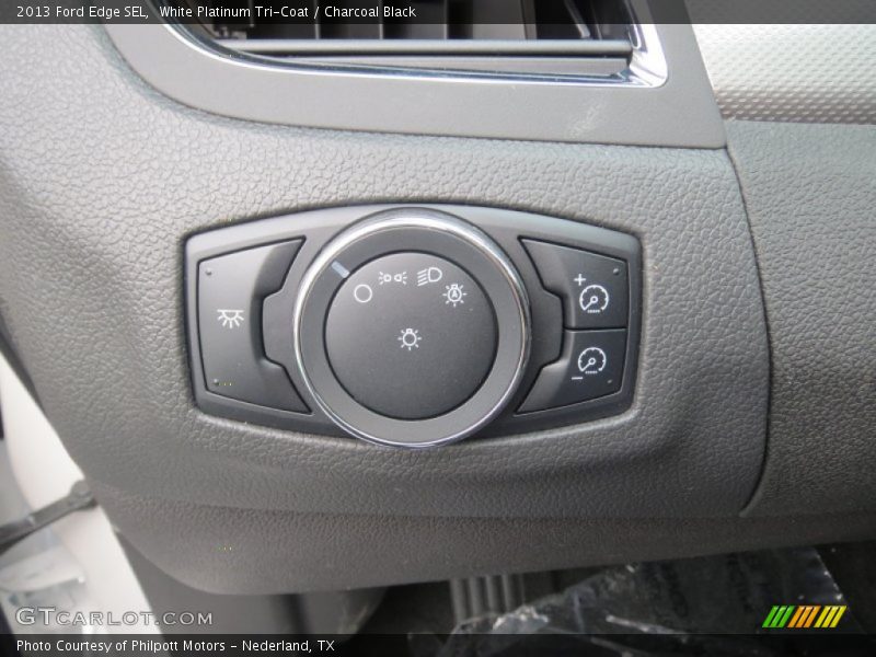 White Platinum Tri-Coat / Charcoal Black 2013 Ford Edge SEL
