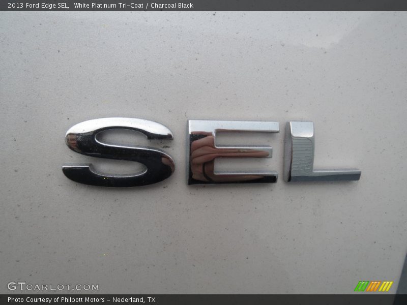 White Platinum Tri-Coat / Charcoal Black 2013 Ford Edge SEL