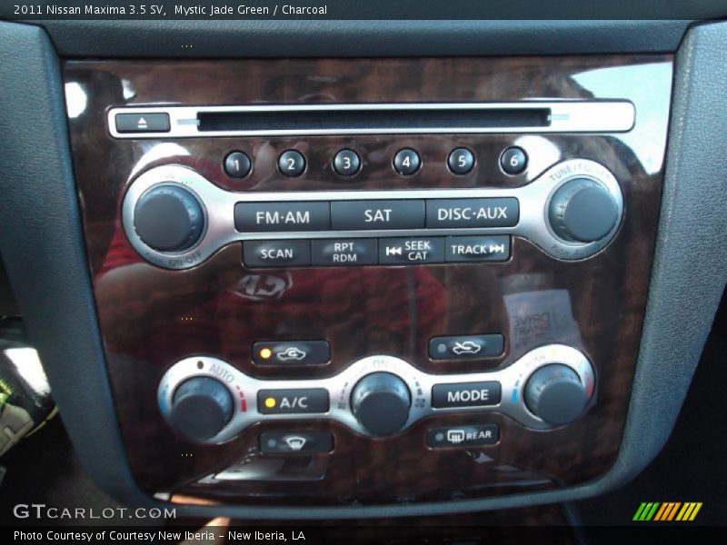 Mystic Jade Green / Charcoal 2011 Nissan Maxima 3.5 SV