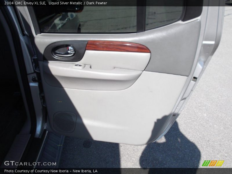 Liquid Silver Metallic / Dark Pewter 2004 GMC Envoy XL SLE