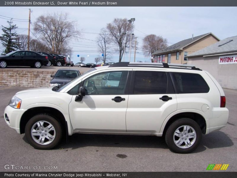Dover White Pearl / Medium Brown 2008 Mitsubishi Endeavor LS
