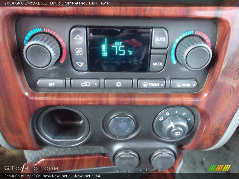 Liquid Silver Metallic / Dark Pewter 2004 GMC Envoy XL SLE