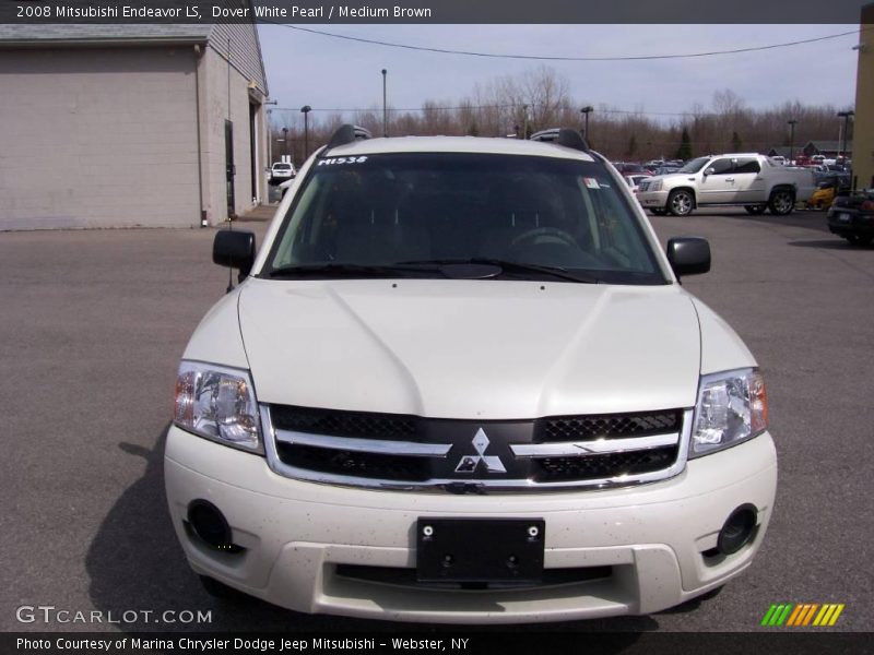 Dover White Pearl / Medium Brown 2008 Mitsubishi Endeavor LS