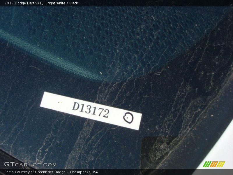 Bright White / Black 2013 Dodge Dart SXT