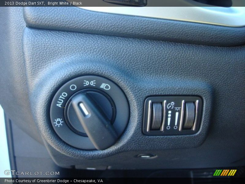 Bright White / Black 2013 Dodge Dart SXT