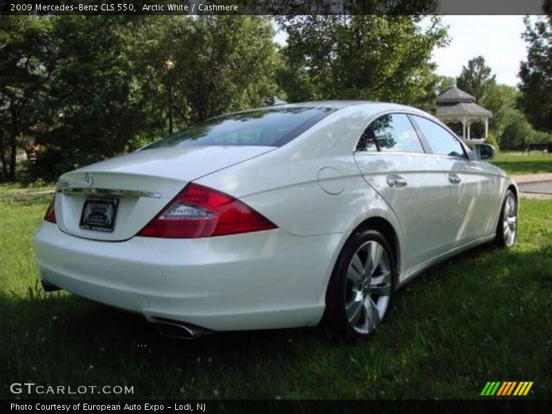 Arctic White / Cashmere 2009 Mercedes-Benz CLS 550