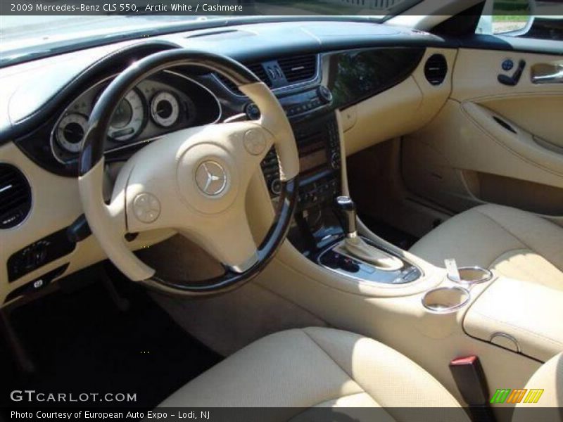 Arctic White / Cashmere 2009 Mercedes-Benz CLS 550