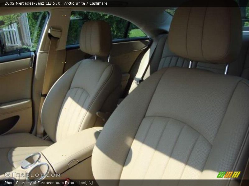 Arctic White / Cashmere 2009 Mercedes-Benz CLS 550