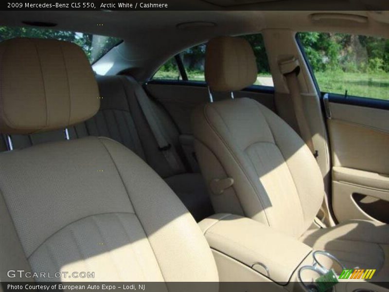 Arctic White / Cashmere 2009 Mercedes-Benz CLS 550