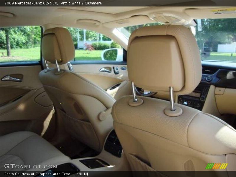 Arctic White / Cashmere 2009 Mercedes-Benz CLS 550
