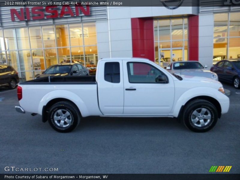 Avalanche White / Beige 2012 Nissan Frontier SV V6 King Cab 4x4