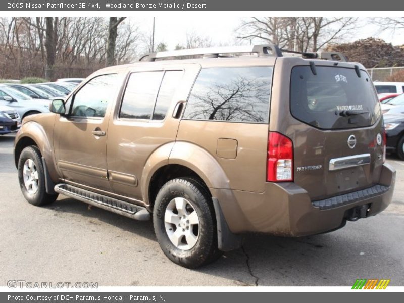 Woodland Bronze Metallic / Desert 2005 Nissan Pathfinder SE 4x4