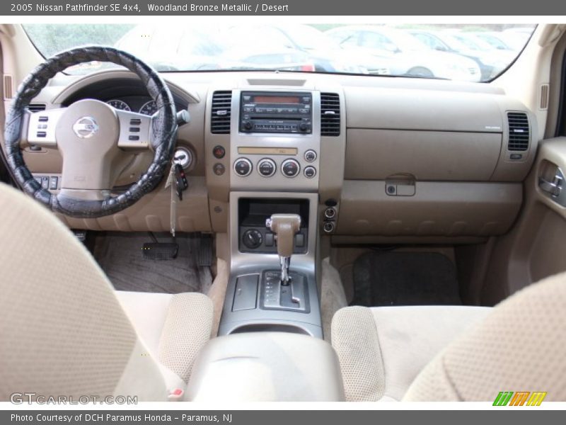 Woodland Bronze Metallic / Desert 2005 Nissan Pathfinder SE 4x4