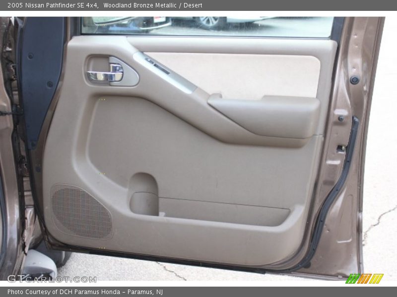 Woodland Bronze Metallic / Desert 2005 Nissan Pathfinder SE 4x4