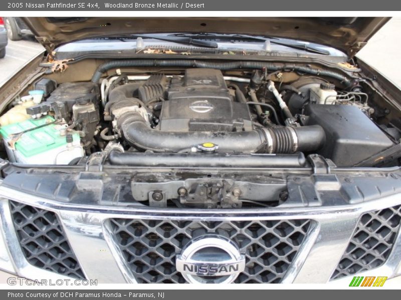 Woodland Bronze Metallic / Desert 2005 Nissan Pathfinder SE 4x4