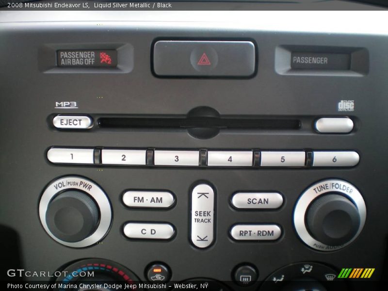 Liquid Silver Metallic / Black 2008 Mitsubishi Endeavor LS