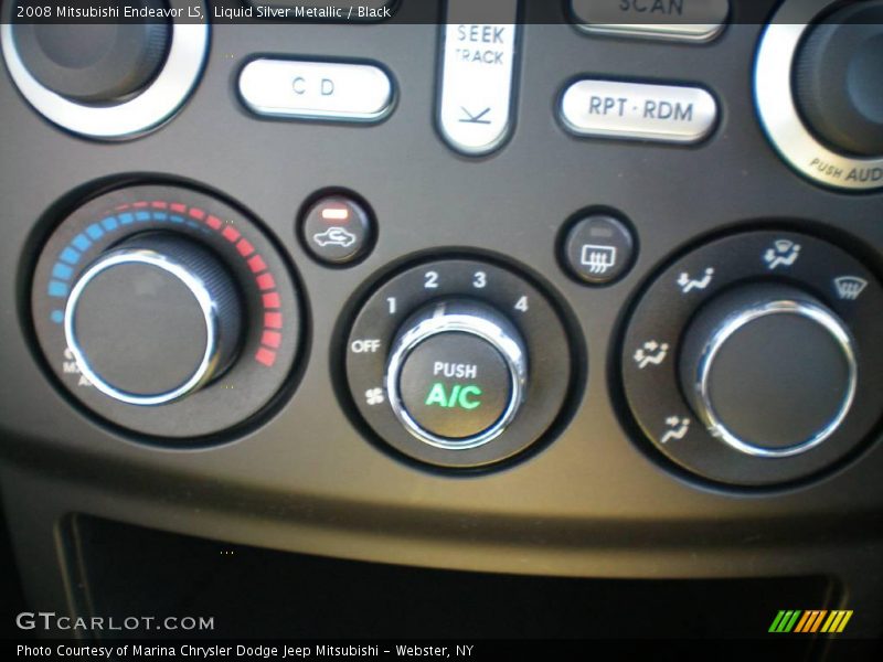 Liquid Silver Metallic / Black 2008 Mitsubishi Endeavor LS