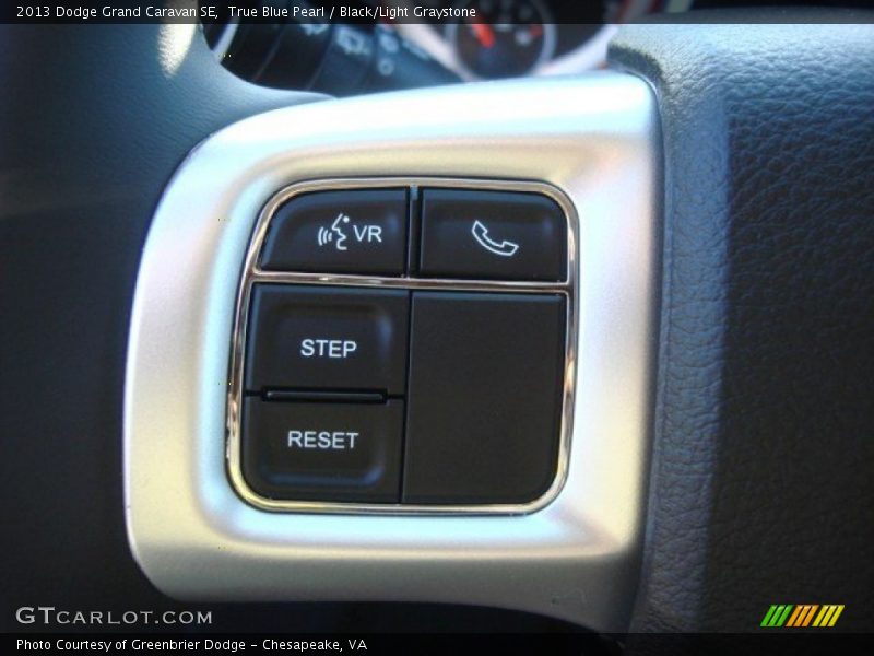 True Blue Pearl / Black/Light Graystone 2013 Dodge Grand Caravan SE